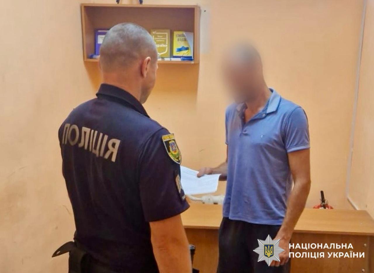 На Київщині чоловік під час конфлікту лопатою забив до смерті знайомого. Подробиці справи та фото