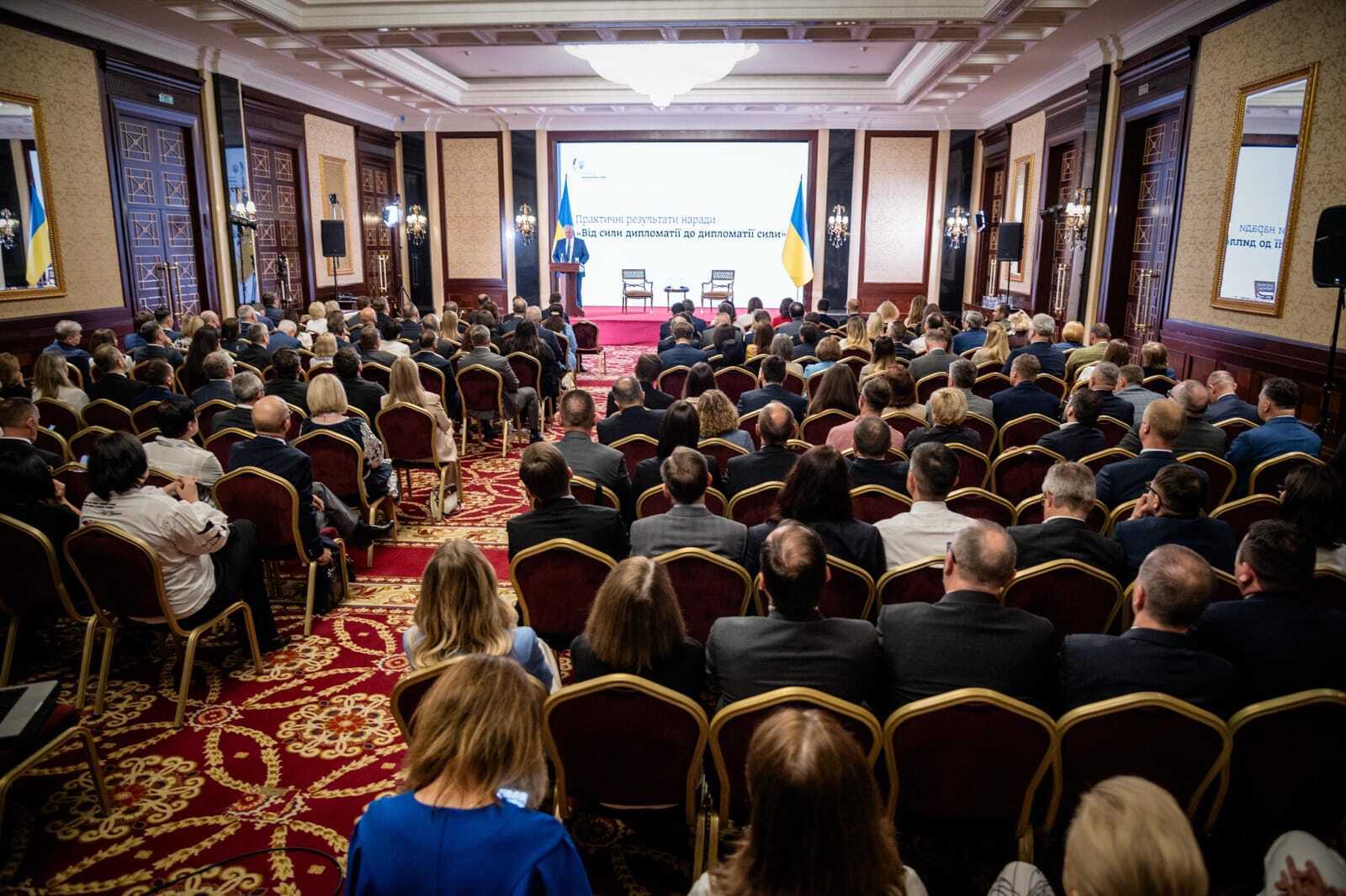 Дипломатія сили: Сибіга назвав сім пріоритетів України