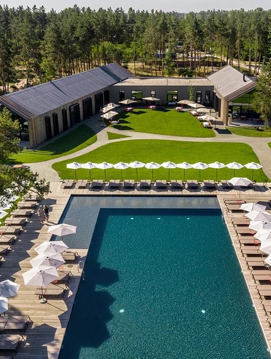 Отдых с бассейном в Киеве