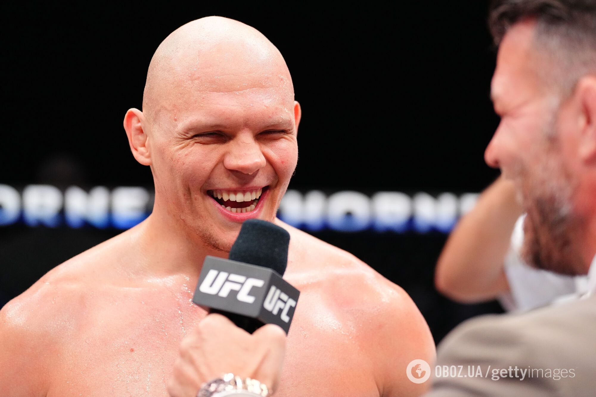 Предателя Украины брутально нокаутировали в первом раунде во втором подряд бою UFC. Видео