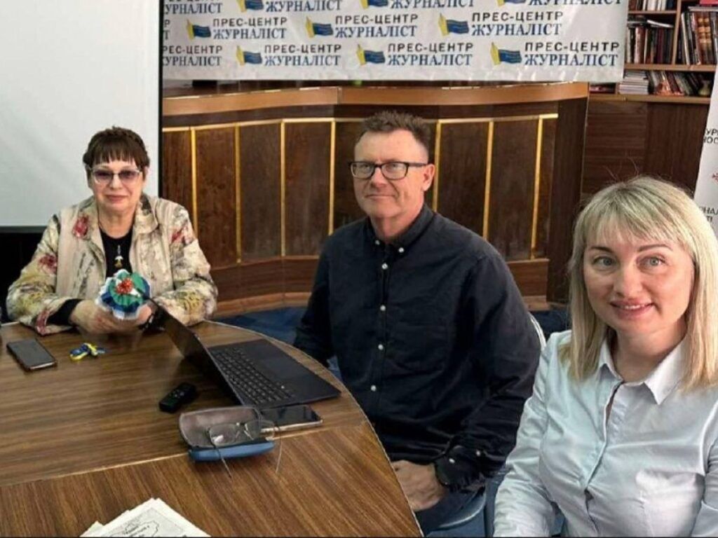 "Дыхание ракеты ни с чем не сравнить – журналисты рассказали, как работают в прифронтовом Запорожье