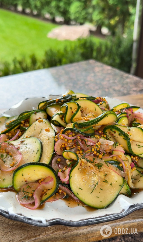 Как вкусно замариновать кабачки в пакете: закуска на любой случай