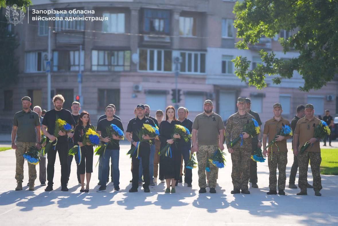 Третья годовщина российского теракта в Еленовке: в Украине провели акции в знак памяти об убитых военнопленных. Фото и видео