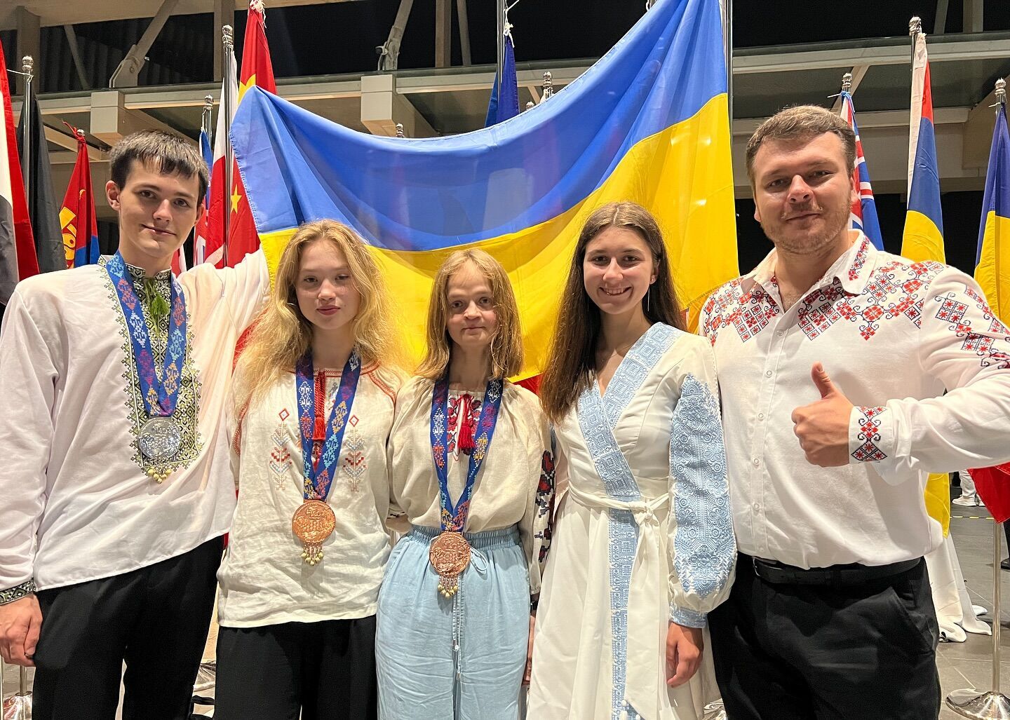 Українські школярі здобули три медалі на міжнародній олімпіаді з біології. Фото