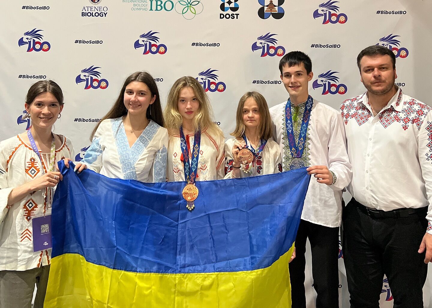 Українські школярі здобули три медалі на міжнародній олімпіаді з біології. Фото