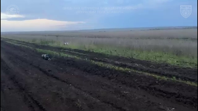 Доставка будущего: в Силах обороны показали, как дроны "Вампир" спасают логистику на самом горячем направлении фронта. Видео