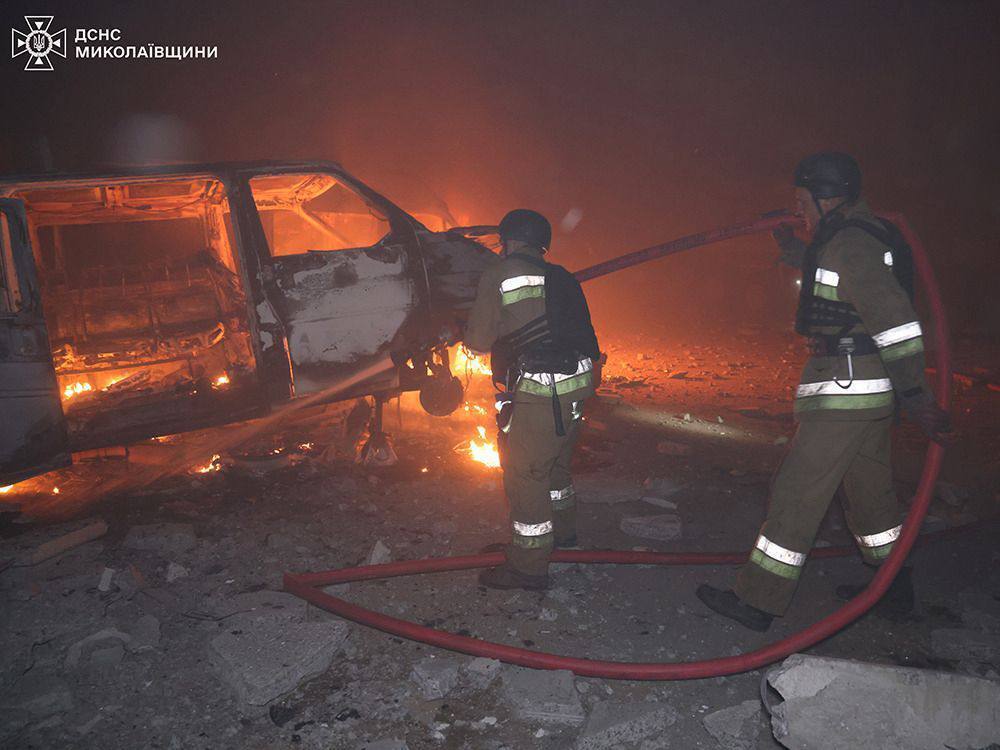 "Москва заслуговує на дуже жорсткий санкційний тиск": Зеленський відреагував на нові удари РФ по Україні й назвав кількість жертв. Фото
