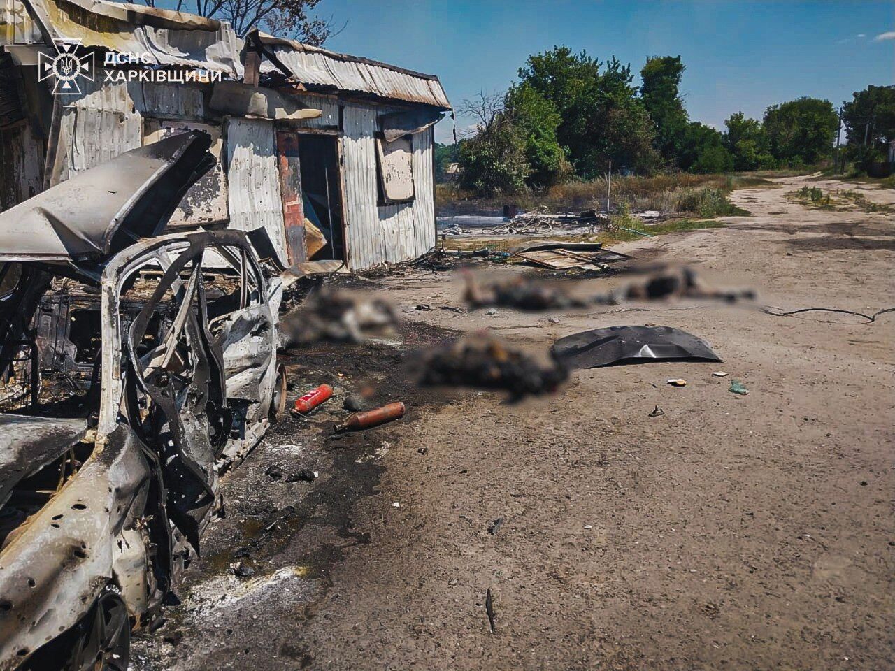 Выросло количество погибших в результате вражеского удара по селу на Харьковщине: в больнице скончалась женщина
