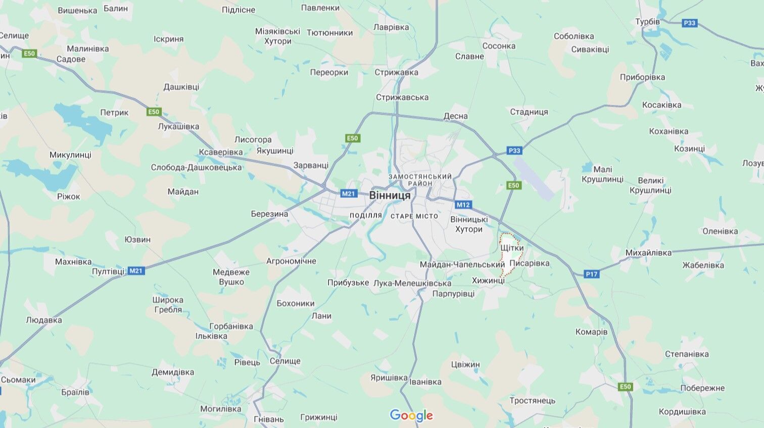 Водій не впорався з керуванням: на Вінниччині авто влетіло в дерево, є загиблі й постраждалі. Фото