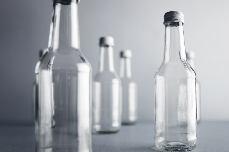 Могло дійти до бійки: навіщо у СРСР масово здавали пляшки