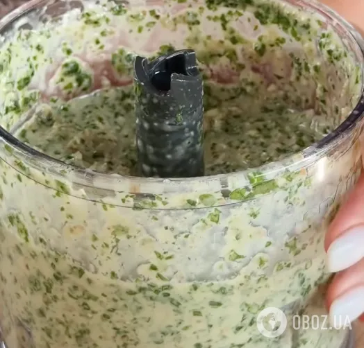 Грузинский салат с ореховым соусом: самый простой рецепт сытного блюда