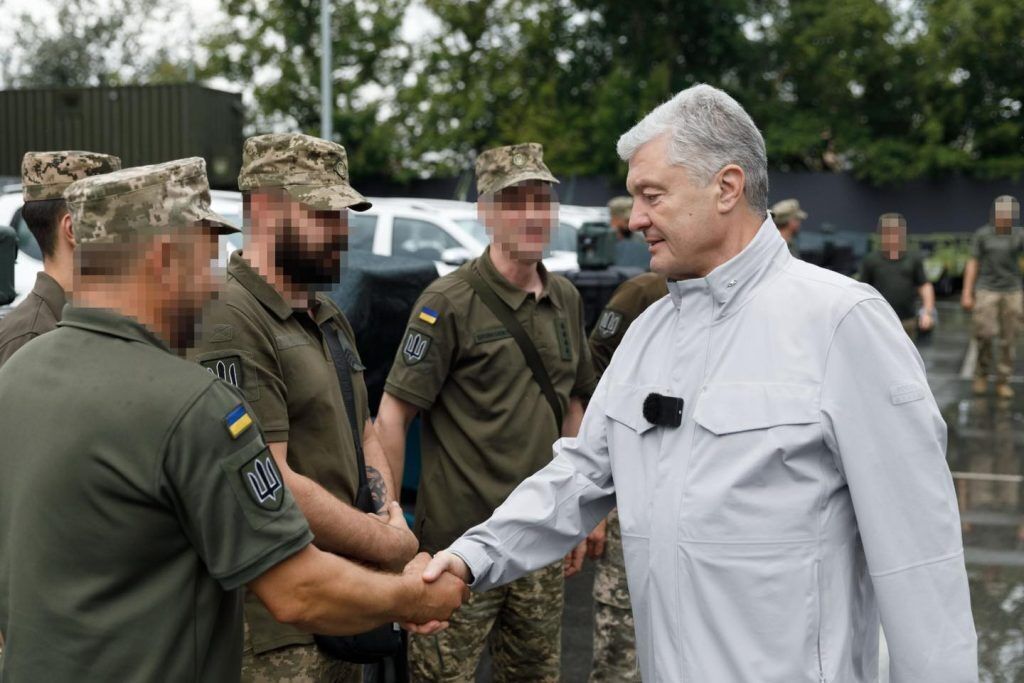 Військові отримали ще 7 модернізованих комплексів "Ай-Петрі" від Порошенка