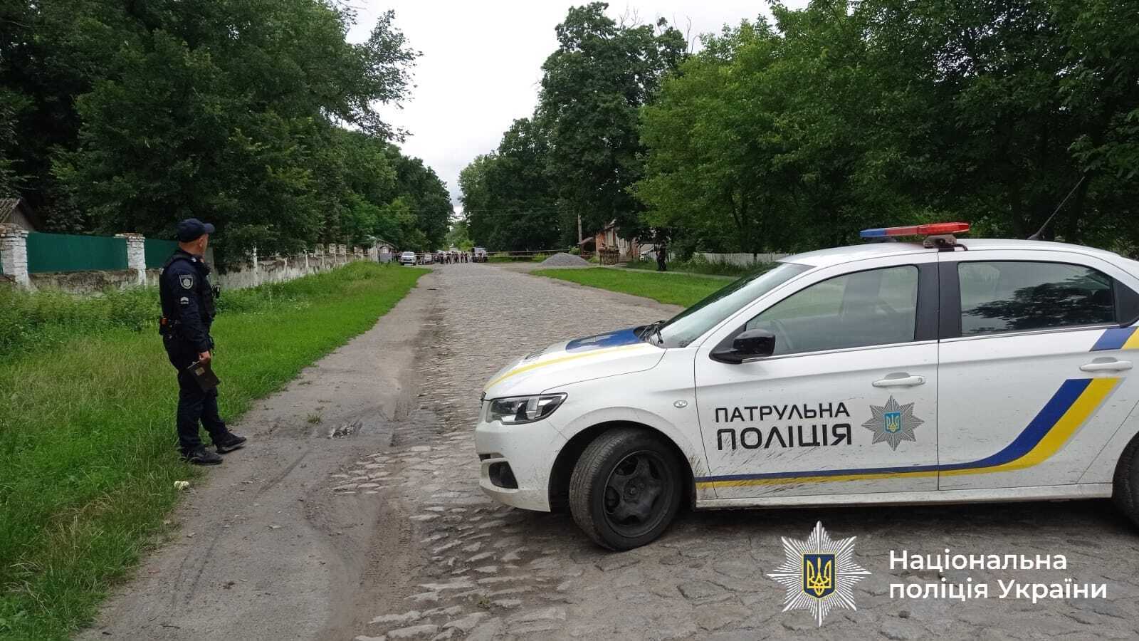 Один з підозрюваних у вбивстві подружжя на Черкащині застрелився під час перемовин з правоохоронцями. Фото і всі подробиці