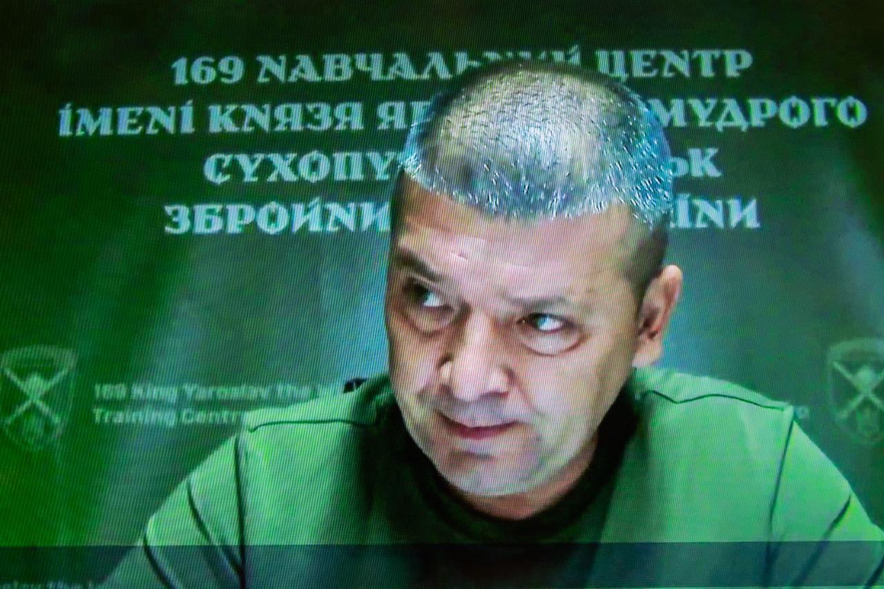 "В зоне риска – вся Украина": Сырский предложил перевести учебный процесс на полигонах под землю