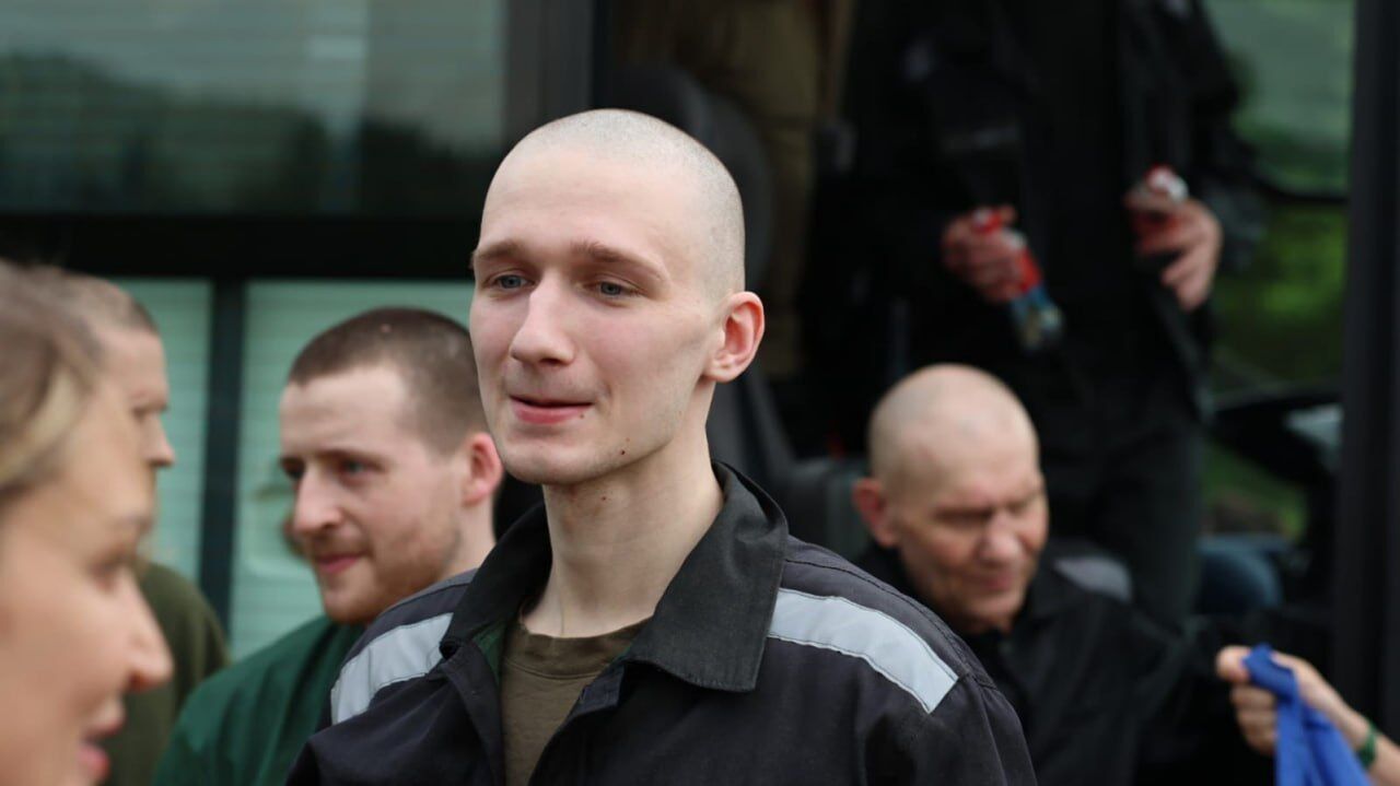 "Наші люди вдома": Зеленський повідомив про новий обмін полоненими з Росією. Фото й відео