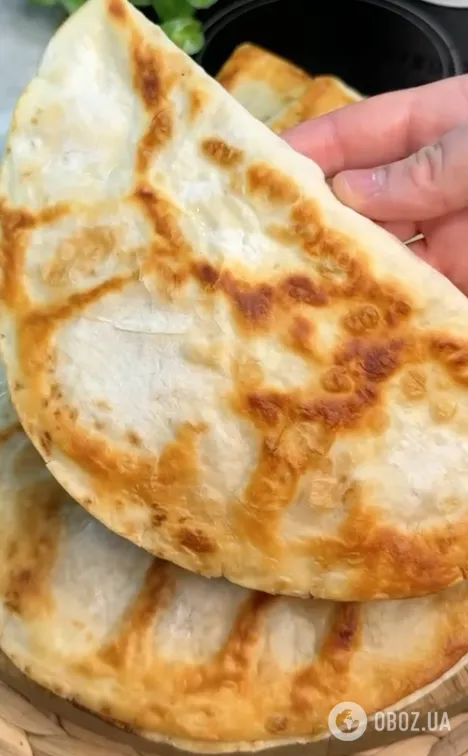 Готовые чебуреки