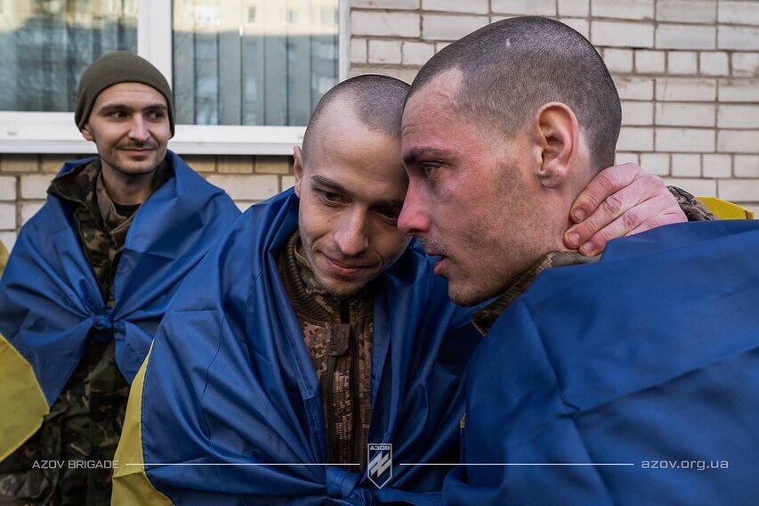 Пообещал жене, что вернется домой: история бойца "Азова" Александра Веренготова, который провел три года во вражеском плену
