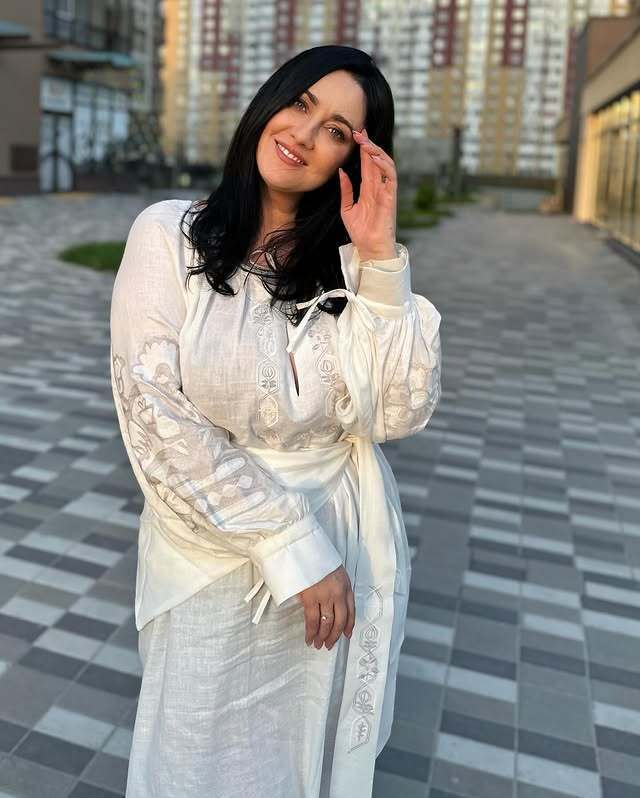 Телеведуча Вітвіцька розкрила подробиці серйозної сварки з Іриною Білик, після якої зірка демонстративно ігнорувала її