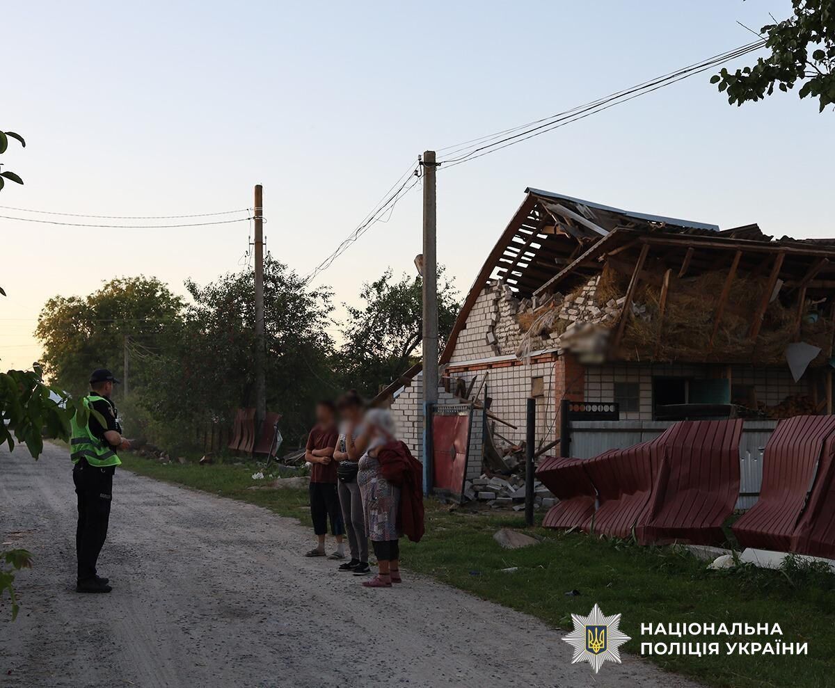Вибухи поблизу Житомира: поліція повідомила про підозру жителю Сумщини й чотирьом спільникам. Фото