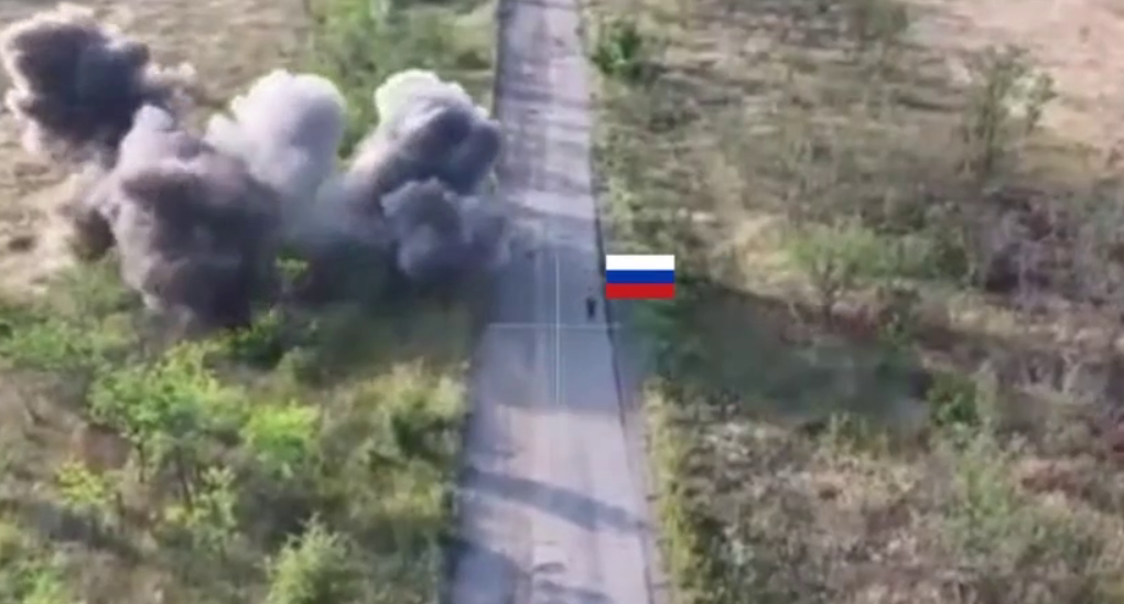 Росіяни відкрили вогонь по своєму військовому на Запорізькому напрямку, коли той намагався здатися в полон. Відео