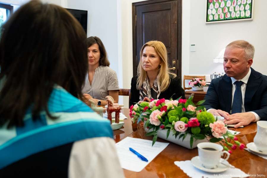 Безопасность и поддержка вступления Украины в ЕС является приоритетом для Польши, – вице-спикер Елена Кондратюк