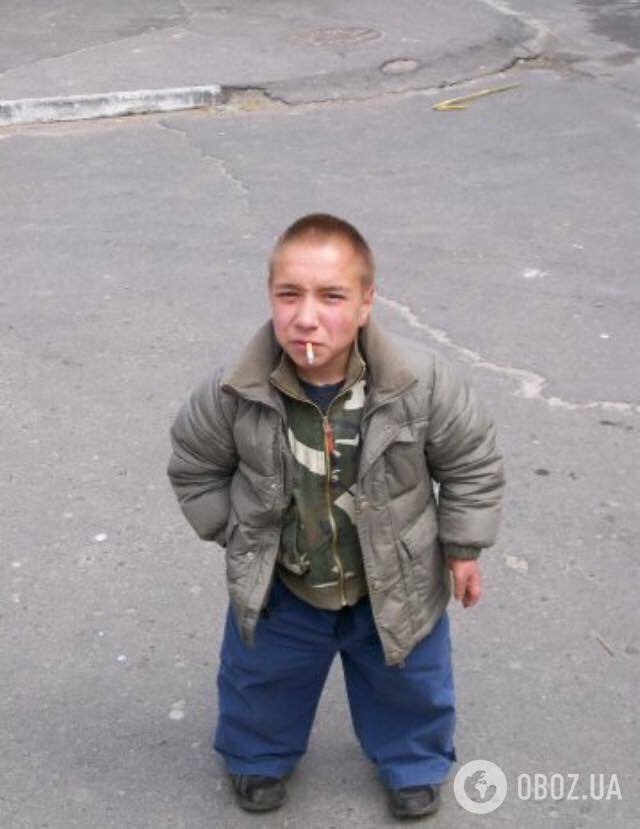 "До 18 років я спробував усе, крім кокаїну". Де зараз та як живе найнижчий актор України Євген Степанов