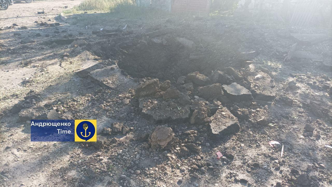 Заграву було видно здалеку: в Ясинуватій зафіксовано влучання в склад окупантів. Фото