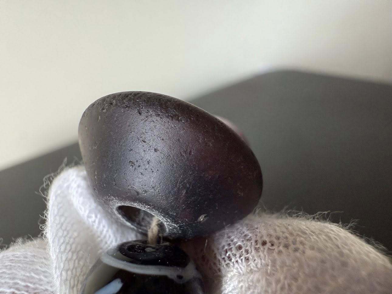 Из Украины под видом бижутерии пытались вывезти уникальный археологический клад. Подробности и фото