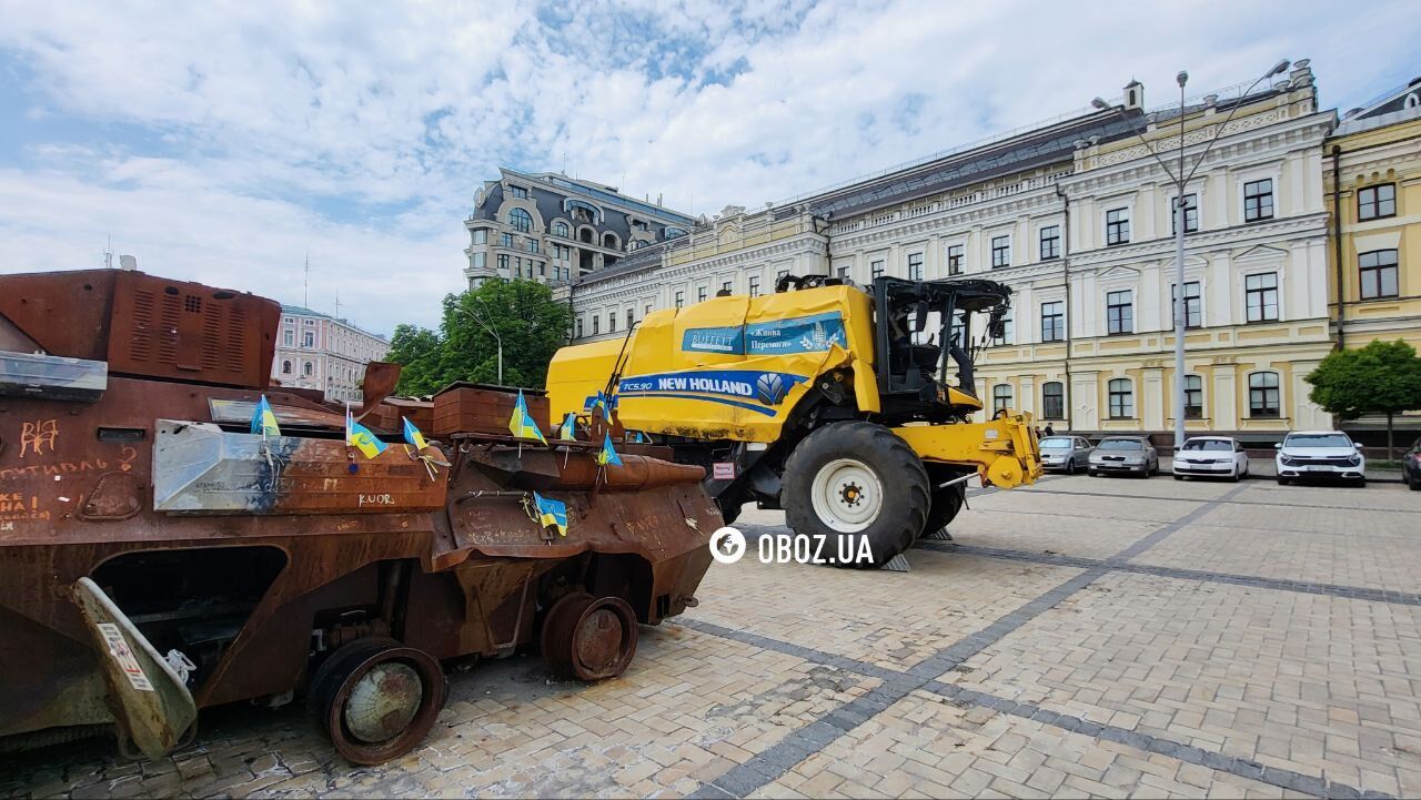 Такая цена хлеба в военной Украине: в центре Киева появилась новая экспозиция, посвященная фермерам. Фото и видео
