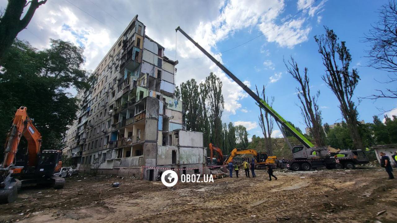 "Росія інакше не працює": Зеленський звинуватив Москву у затягуванні часу для війни і терору
