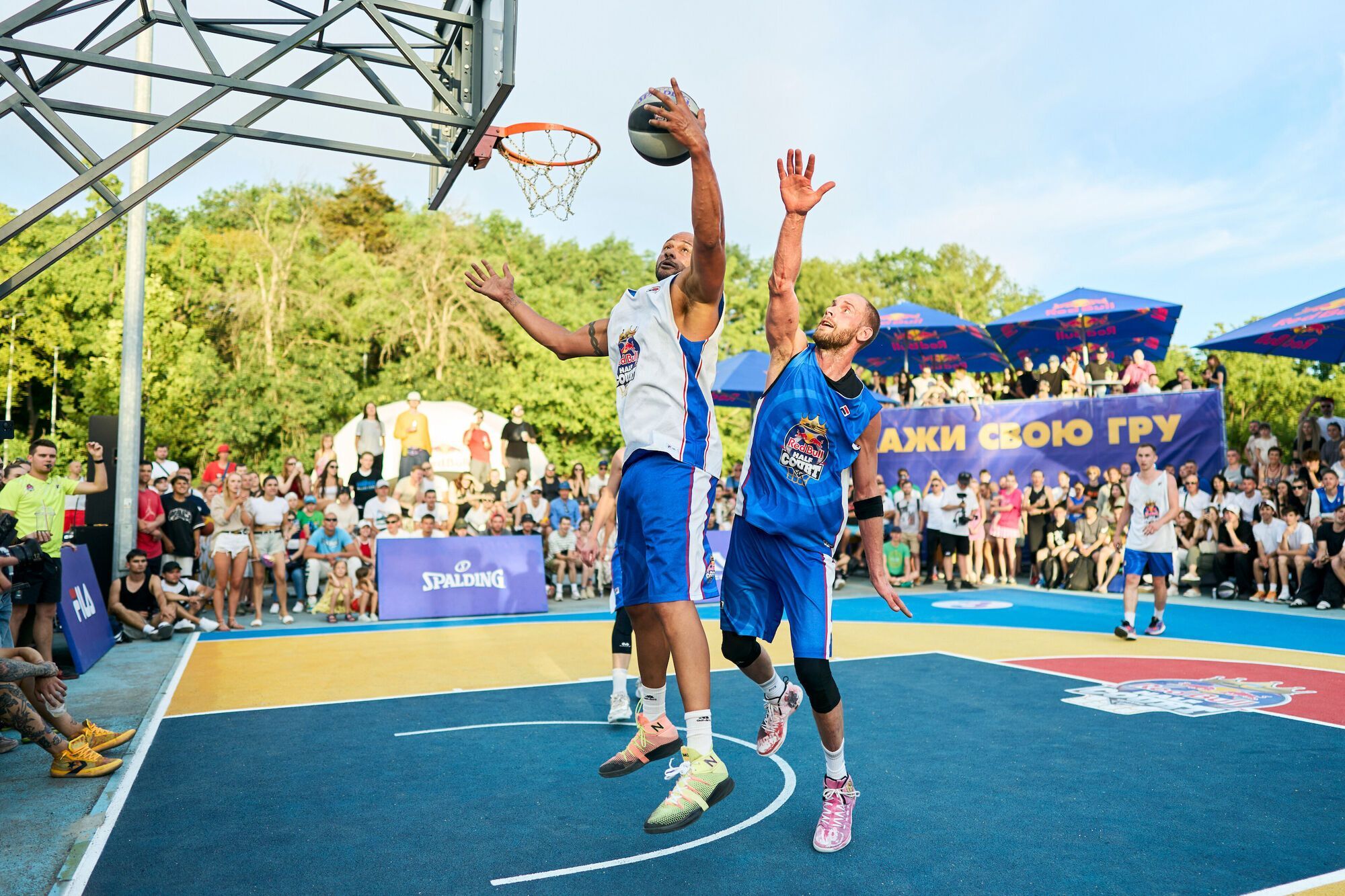 У Києві 2 серпня відбудеться міжнародний турнір зі стрітболу Red Bull Half Court