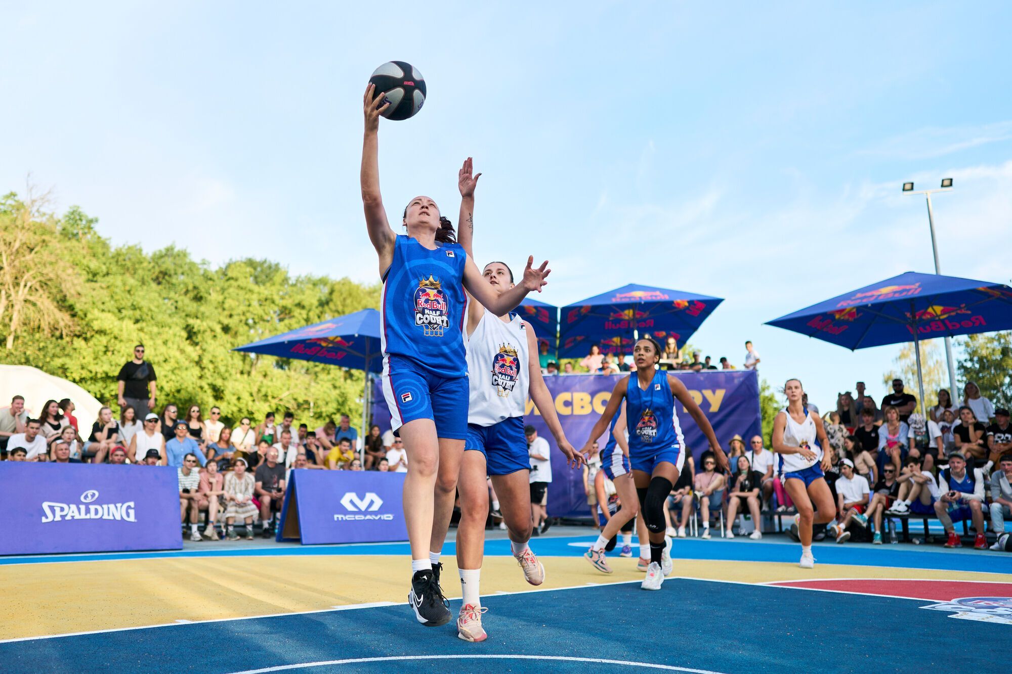 У Києві 2 серпня відбудеться міжнародний турнір зі стрітболу Red Bull Half Court