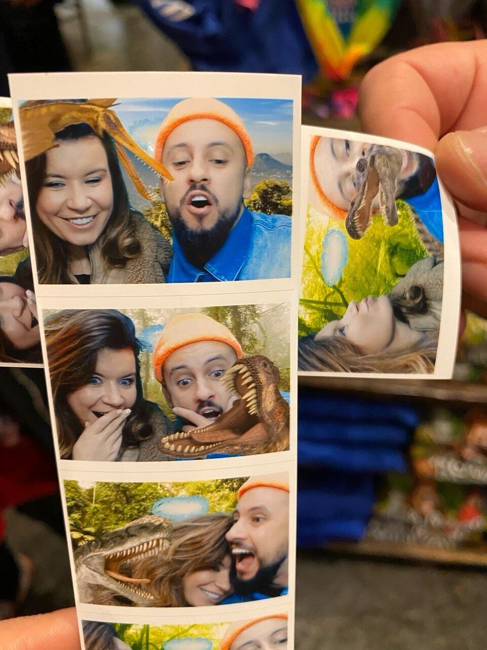 Монатік ніжно привітав дружину з днем народження та показав, як вона змінилася за 10 років шлюбу. Фото