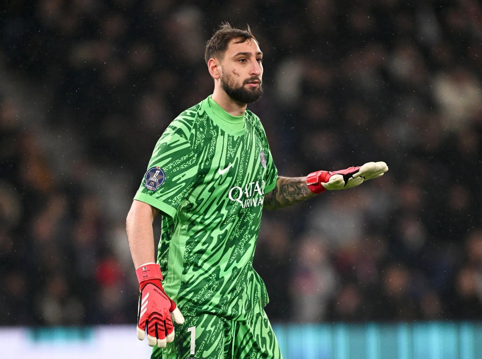 Вратарь сборной России устроил бунт в ПСЖ после прихода украинца