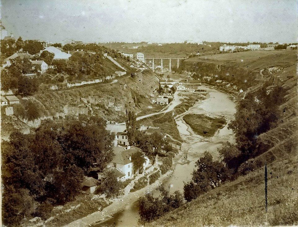 В сети показали Каменец-Подольский в 1897 году: атмосферные фото