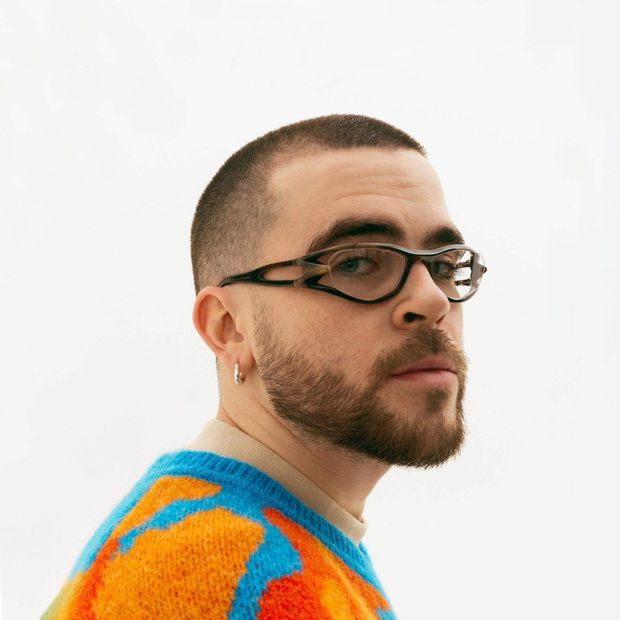 "Если мне вручат повестку..." Wellboy, который стал военнообязанным, рассказал о брони и отношении к мобилизации