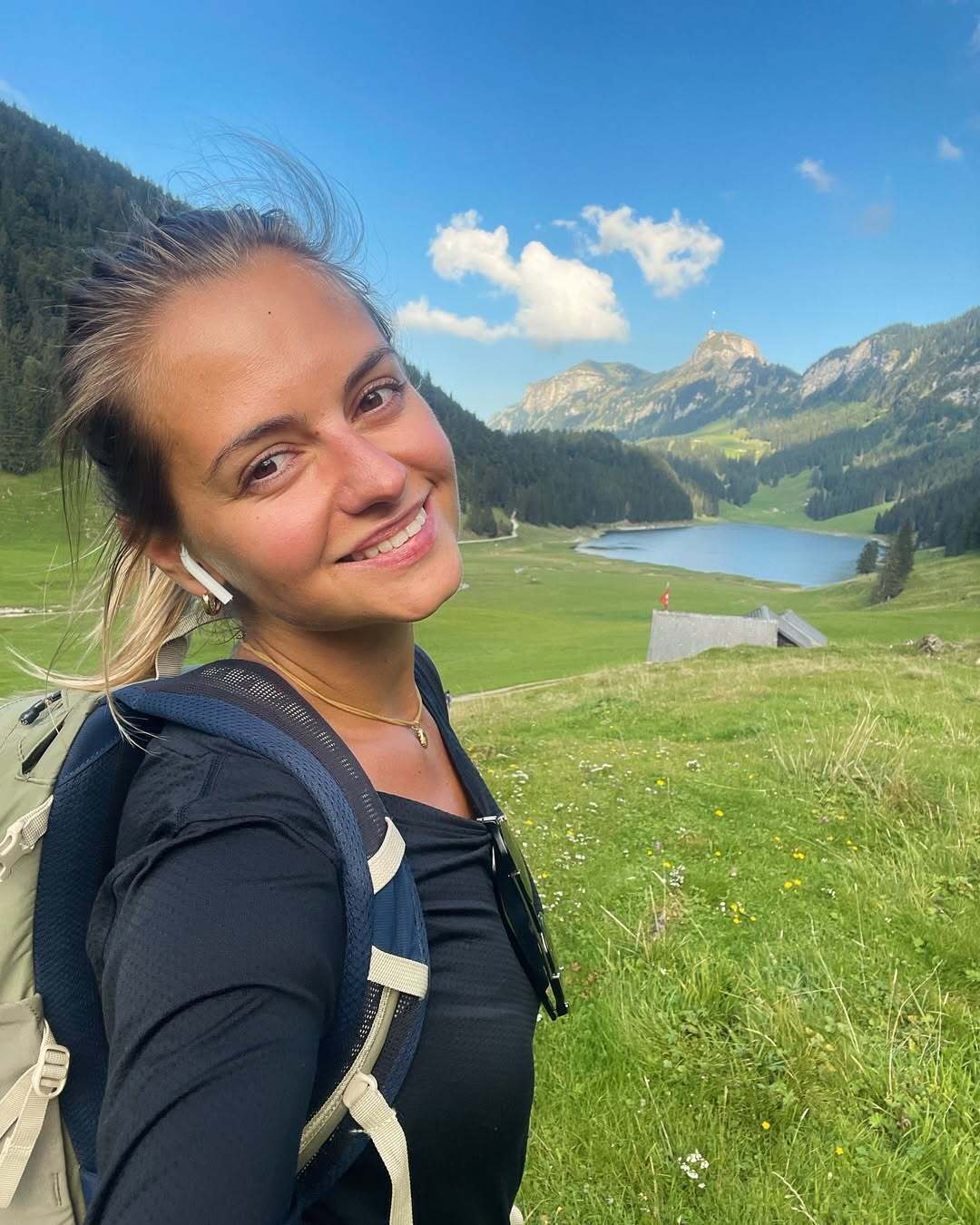 Куди зникла і як змінилася зірка "Ревізору" Юлія Панкова, яка потрапила в окупацію до кадирівців