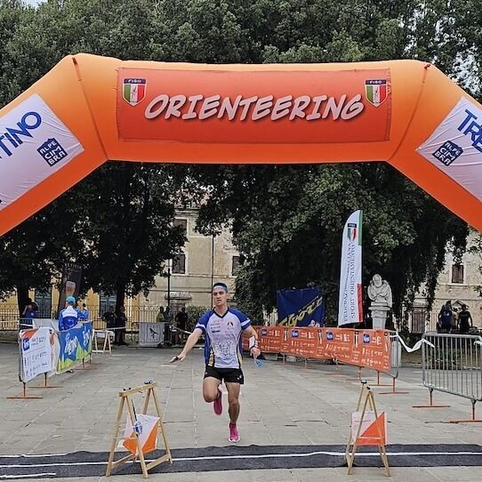 Загадкова смерть на Всесвітніх іграх у Китаї: італієць знепритомнів під час змагань, і чотири дні лікарі боролися за його життя