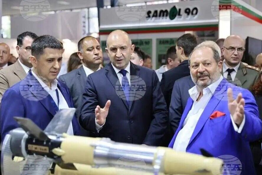 НАБУ инициировало обыски у болгарских торговцев оружием