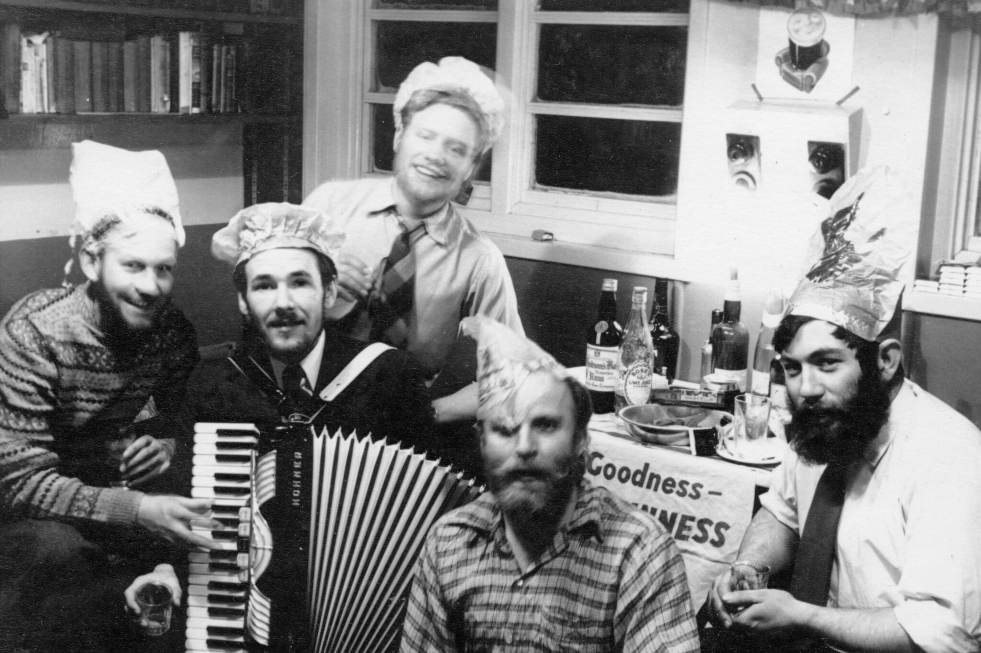 Загинув 66 років тому: у льодовику Антарктиди знайшли останки вченого