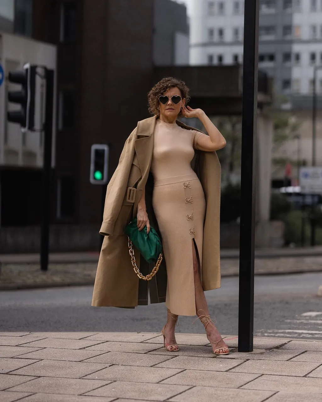 Какие стрижки подойдут для круглого лица: топ от экспертов