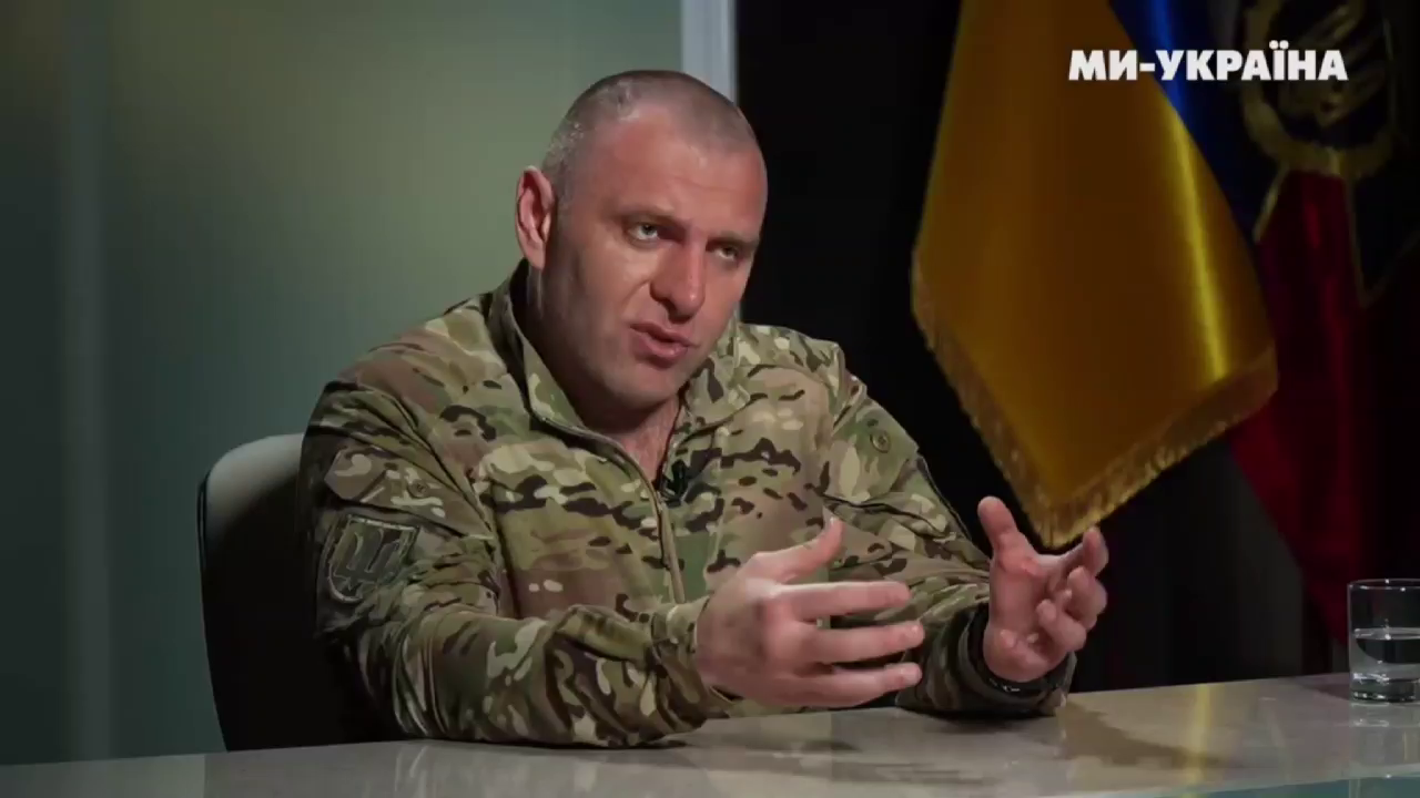 Тепер це аварійна конструкція: Малюк розповів подробиці ударів СБУ по Керченському мосту