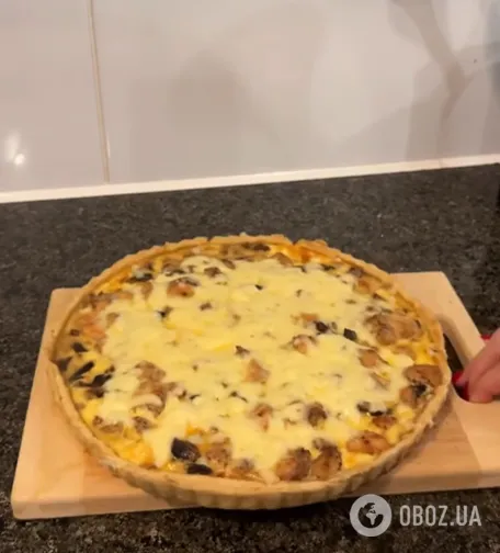 Сытный киш с курицей и грибами для обеда или ужина: как приготовить удачное песочное тесто