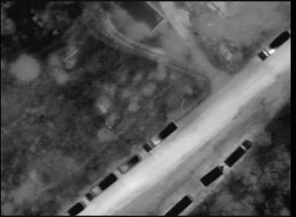 Россияне пригнали колонны зерновозов, чтобы воровать урожай в оккупированной части Запорожской области. Фотофакт