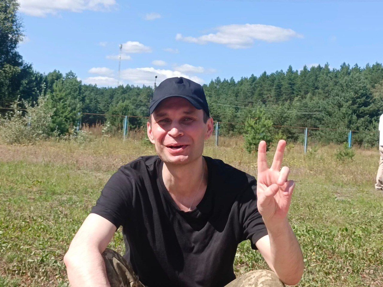 Почти всем нужна медицинская помощь и реабилитация: состоялся обмен пленными между Украиной и РФ. Фото и видео