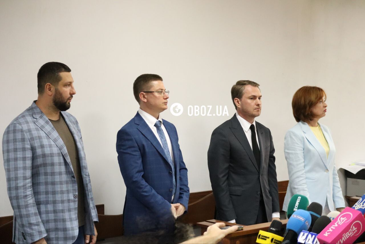 Убийство подростка на фуникулере в Киеве: подозреваемый поссорился с матерью парня во время заседания по избранию меры пресечения. Фото и видео