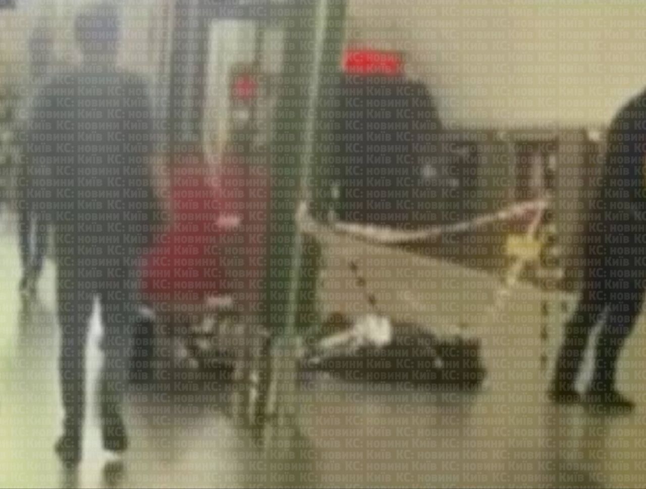 В Киеве на станции метро "Харьковская" умер пассажир. Подробности трагедии