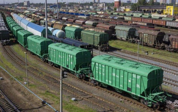 В Польше задержали украинских железнодорожников, которые ехали на грузовом поезде: в чем причина