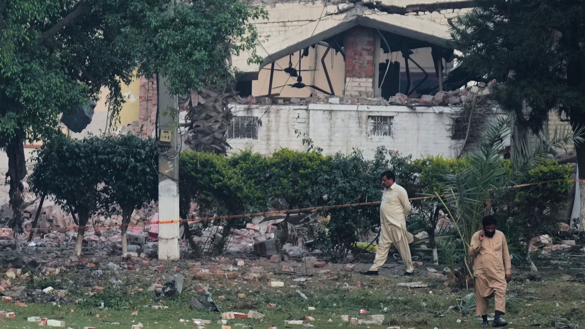 Через раптову зливу у Гімалаях загинули 46 людей