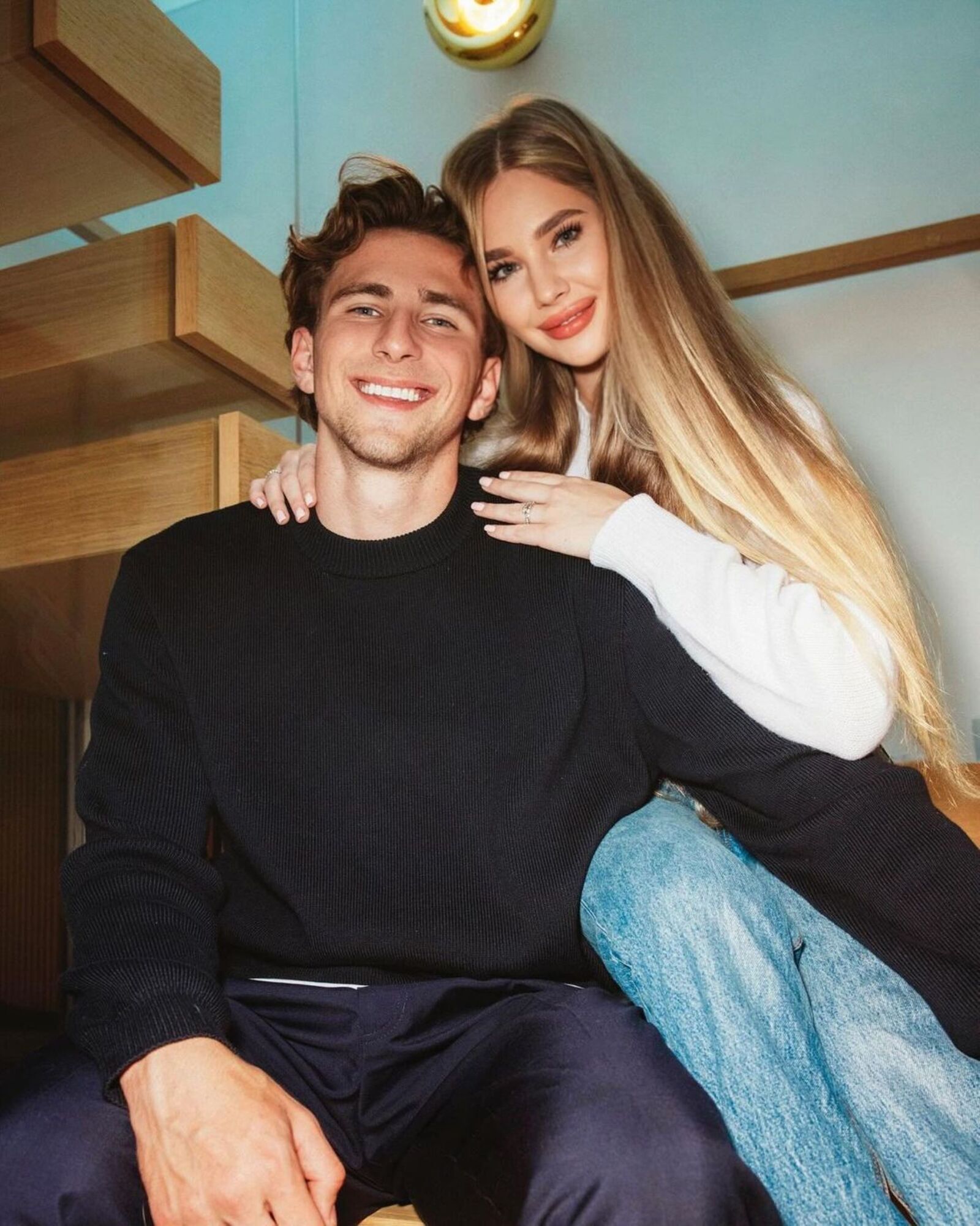 Страдала от звездного отчима и влюбилась в лидера сборной Украины: кто жена Забарного и почему влюбленные живут как пенсионеры